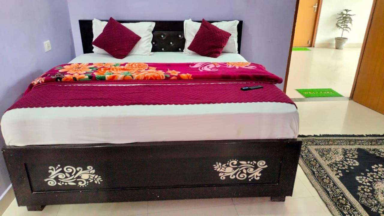 Premshi Guest House Ayodhya Exterior foto